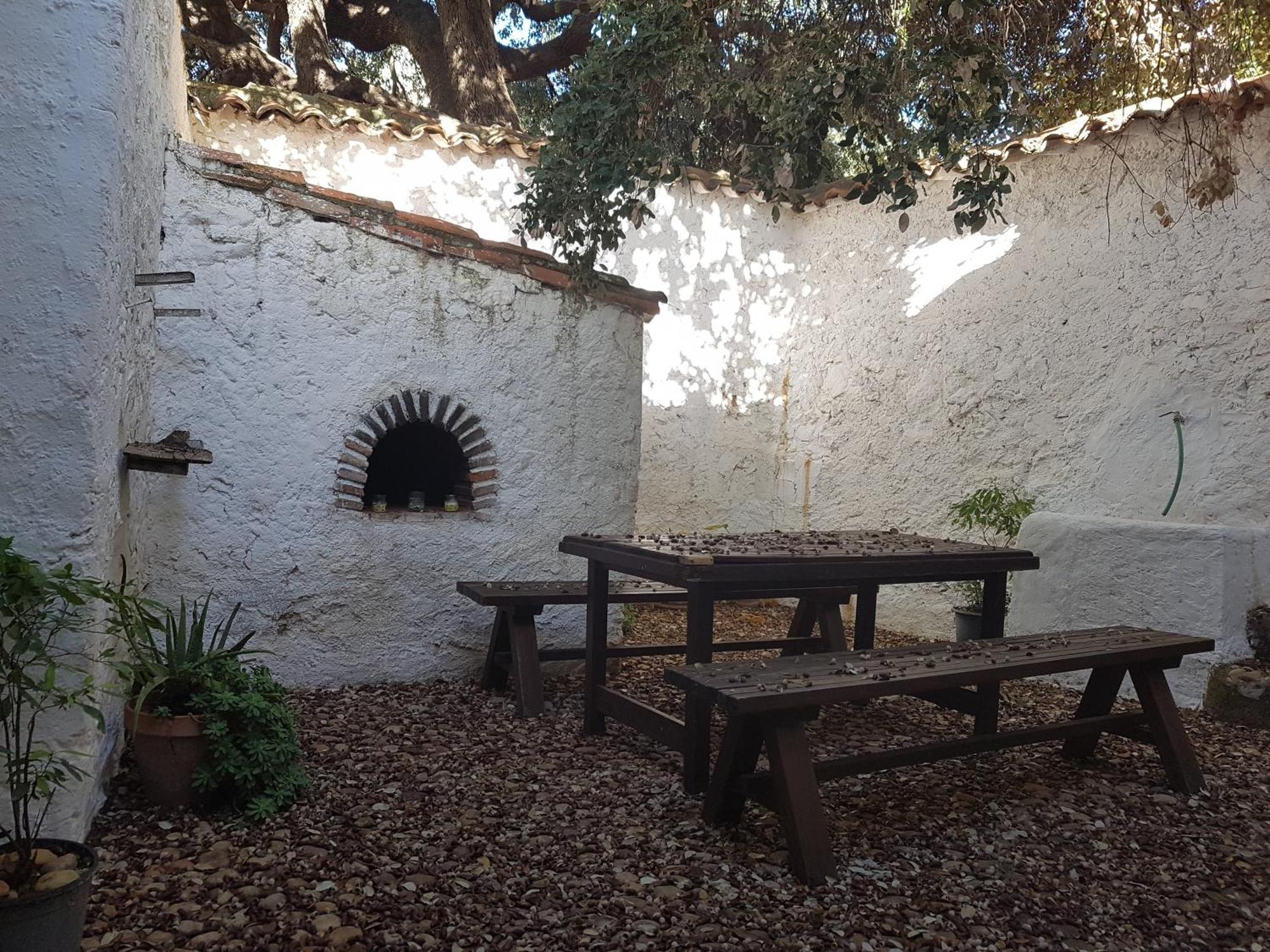 Las Encinas Yeste Exterior photo